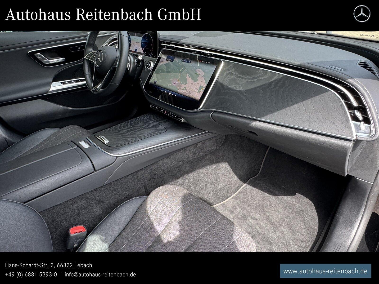 Mercedes-Benz E220d T AVANTGARDE+AHK DISTR+TOTW+KEYLESS+AMBIEN