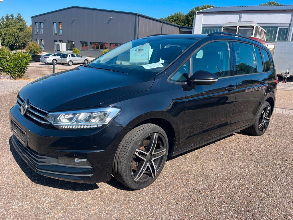 Image of Volkswagen Touran