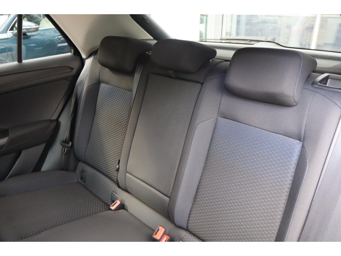 Volkswagen T-Roc 1.0 TSI United Sitzhzg. Klimaautomatik Ap, миниатюра 17