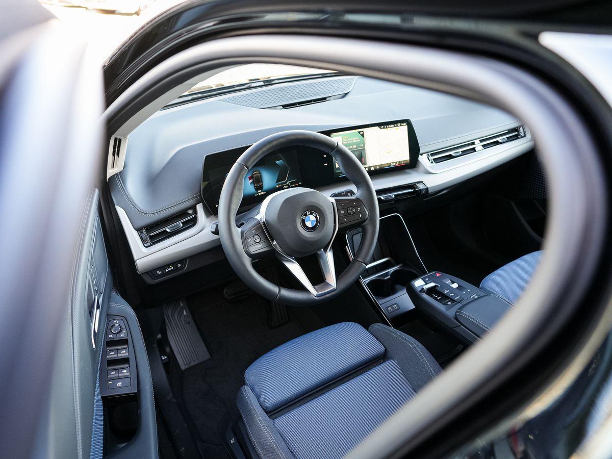 BMW Active 220d Active Tourer AHK 17" aLED PANO Sportsitze, миниатюра 8