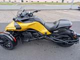 Can-Am Spyder F3-S Akrapovic Demo - Can-Am Spyder F3