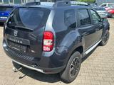 Dacia Duster I Black Shadow AHK Navi 58700km 1.Hand - gebrauchte Dacia Duster aus dem Jahr 2017