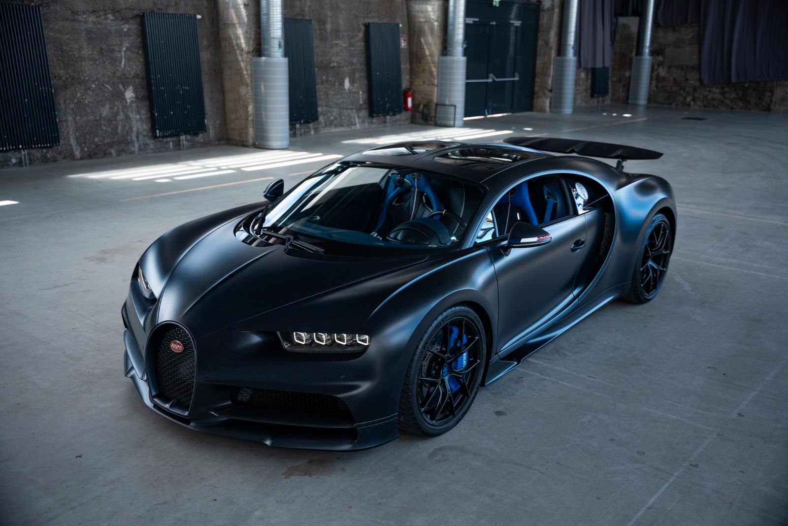 BUGATTI Chiron