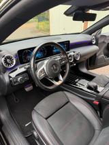Mercedes-Benz CLA 220 D Limo 8G-DCT AMG - : Coupe, Mercedes Cl