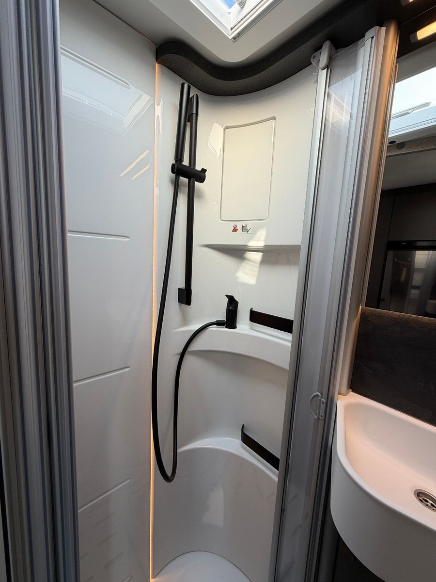 Fahrzeugabbildung HYMER / ERIBA / HYMERCAR ML-T 580 - Crosstrail