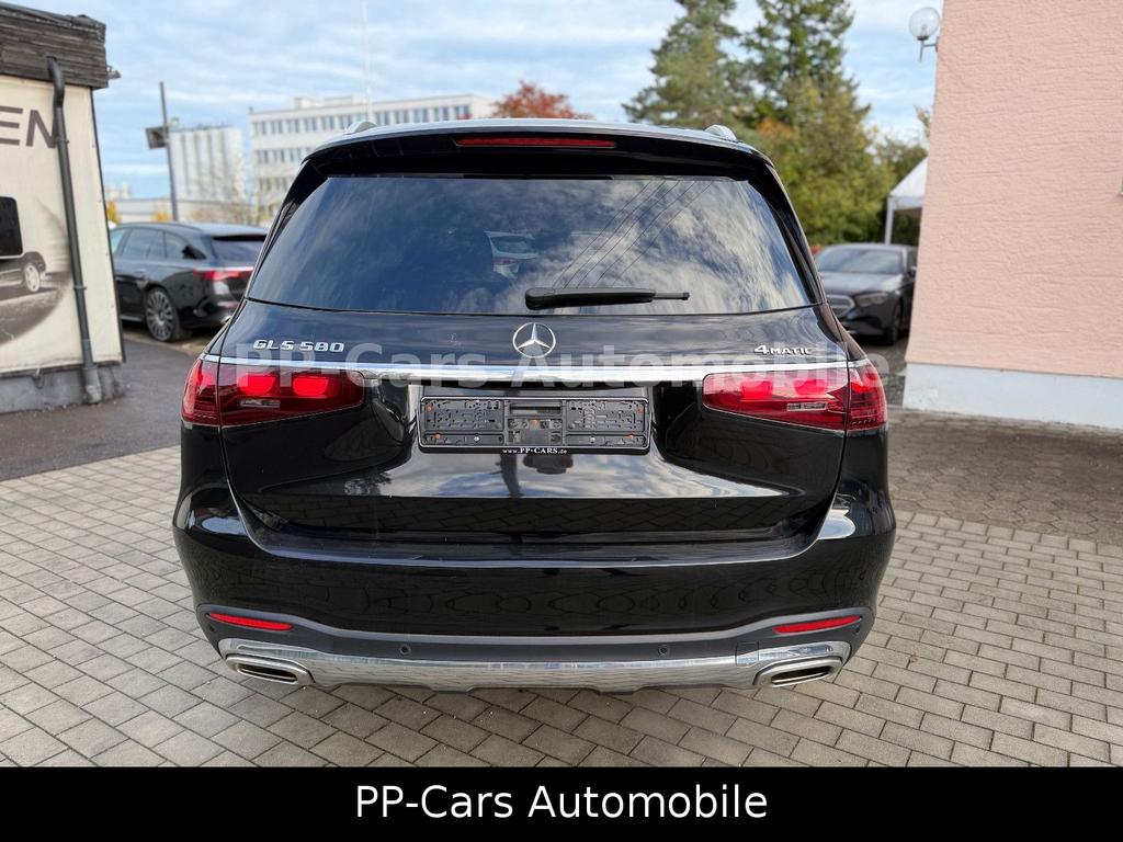 Mercedes-Benz GLS 580