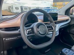 Fahrzeugabbildung Fiat 500e 3+1 Icon SHZ AAC PDC GRA CARPLAY DAB+