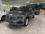 Volkswagen Touareg 3.0 TSI Atmosphere StdHz, Matrix, AHK, L - Volkswagen Touareg mit Benzin-Antrieb: Grau