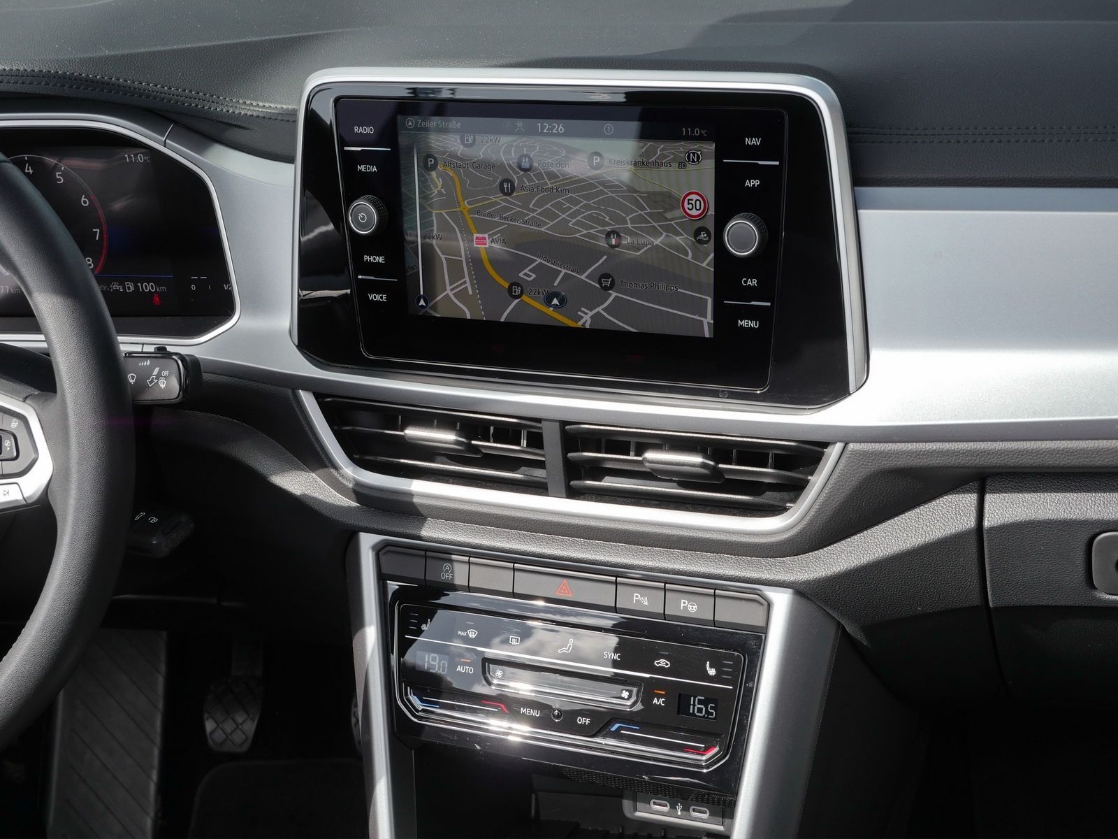 Volkswagen T-Roc - Bild 6