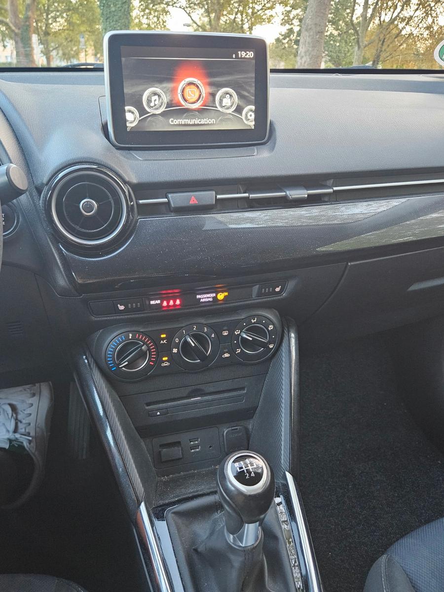 Mazda 2 SKYACTIV-G 90 Exclusive-Line Exclusive-Line