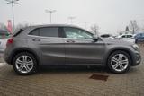 Mercedes-Benz GLA 200 Urban Bi-Xenon Navi Kamera Sitzheizung - Mercedes-Benz GLA 200