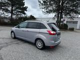 Ford Grand C-Max 2.0 TDCI  Titanium - Ford Grand C-Max mit Diesel-Antrieb: Automatik
