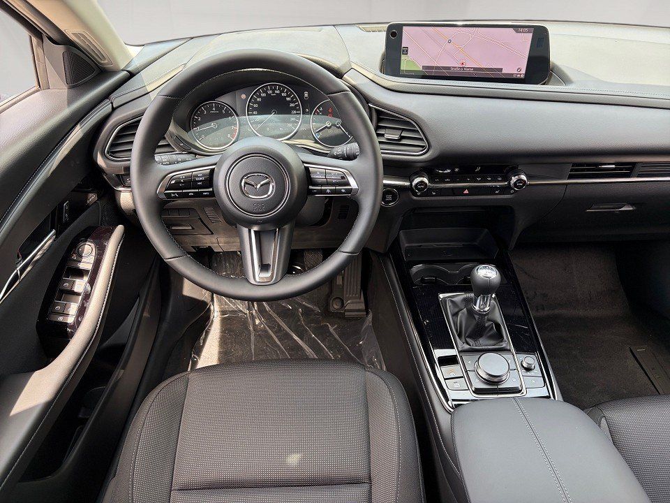 Fahrzeugabbildung Mazda CX-30 2.0 X 186PS Exclusive-Line