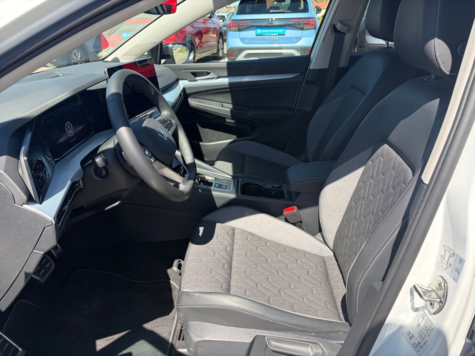 Volkswagen Golf - Bild 10