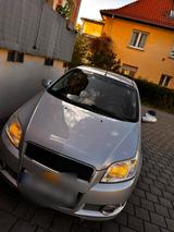 Chevrolet Aveo 91,000km - Chevrolet Captiva mit Benzin-Antrieb: Automatik