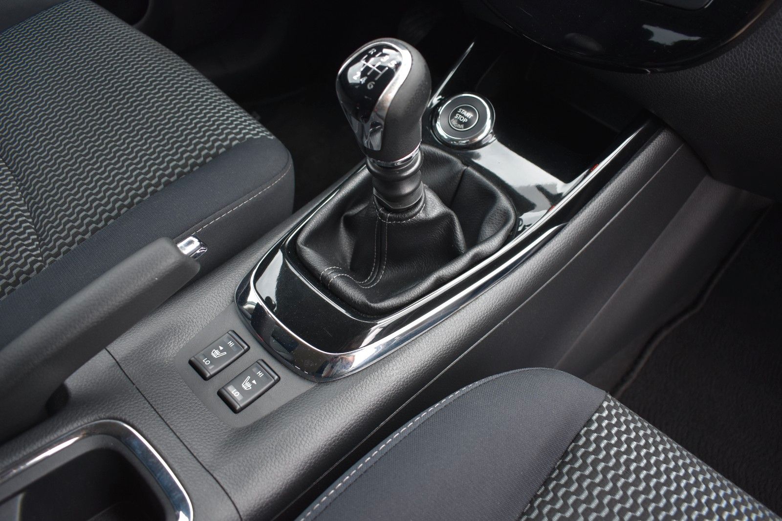 Fahrzeugabbildung Nissan Pulsar N-Tec Keyless go Navi Kamera DAB