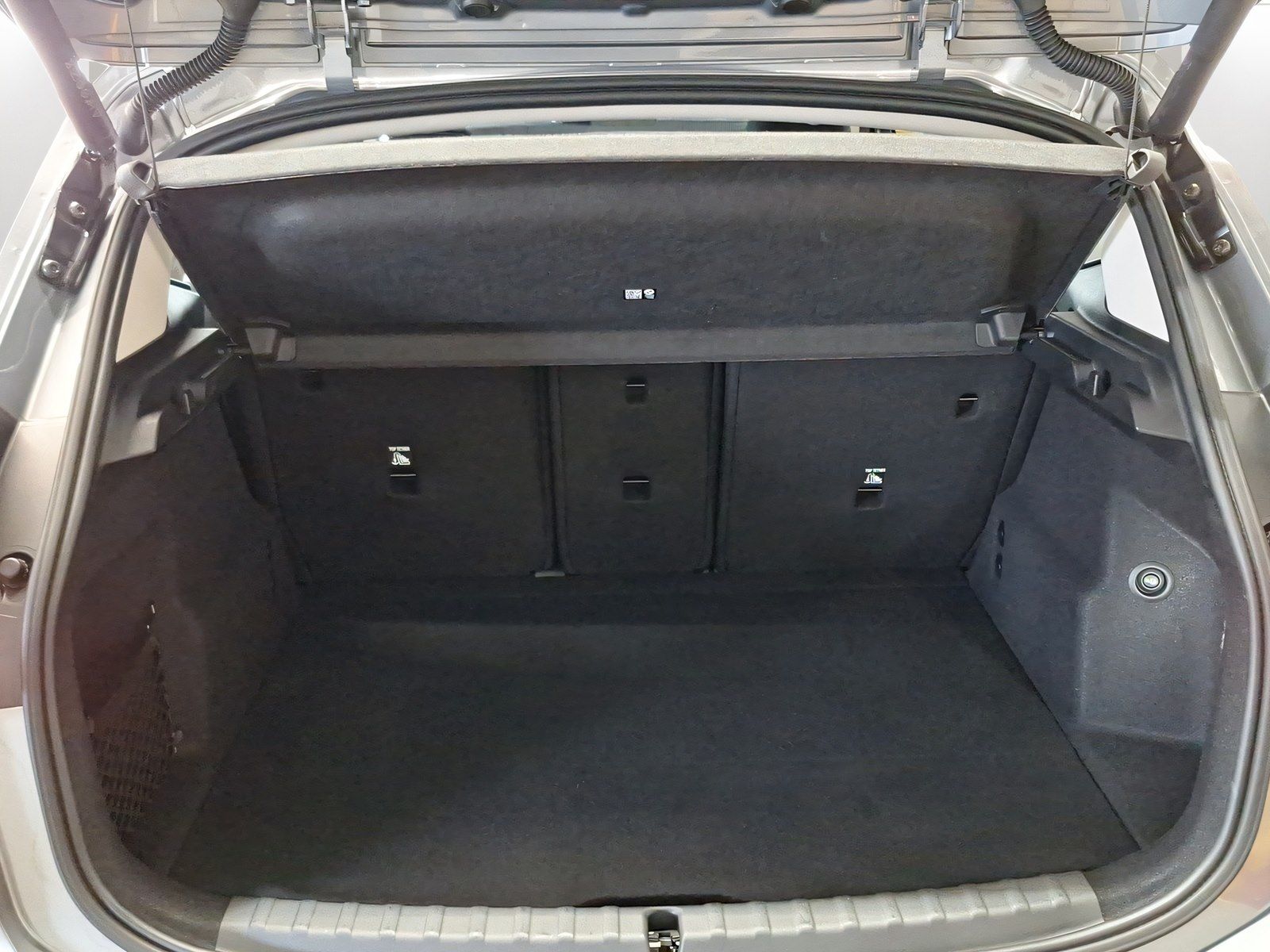 BMW 218 Active Tourer - Bild 11