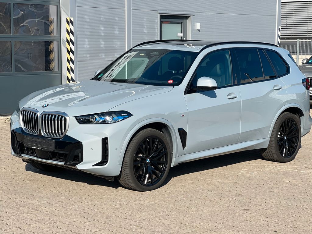 Image of BMW X5