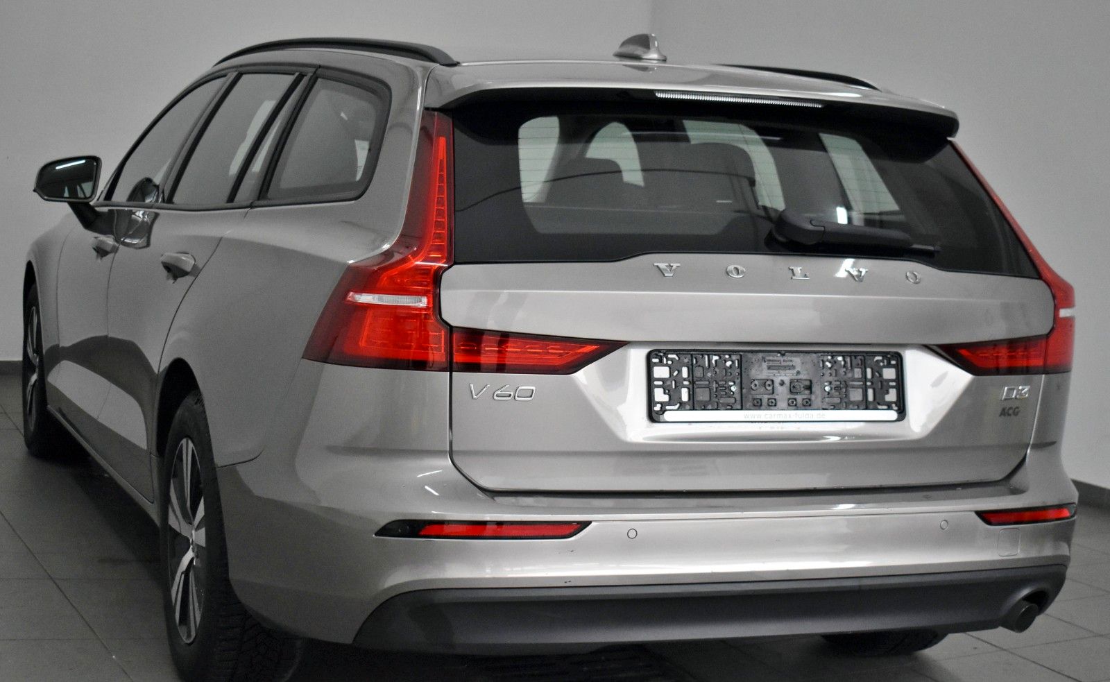 Fahrzeugabbildung Volvo V60  D3 Navi,LED,Business-Paket,CarPlay, PDC