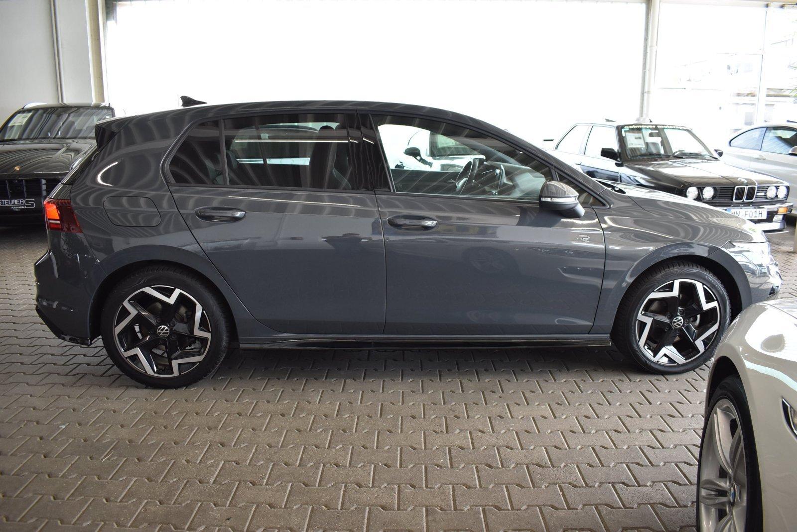 Volkswagen Golf VIII 1.5 eTSI R-Line APP LED Winterpaket, миниатюра 7