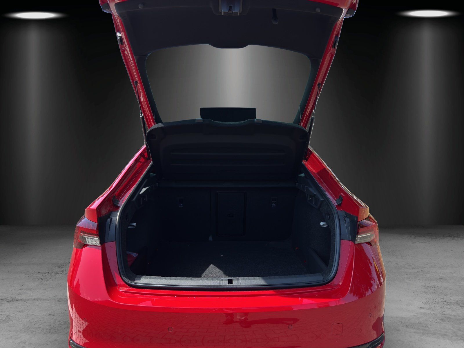 Fahrzeugabbildung SKODA Octavia Sportline 1,5 TSI mHEV 110 kW DSG