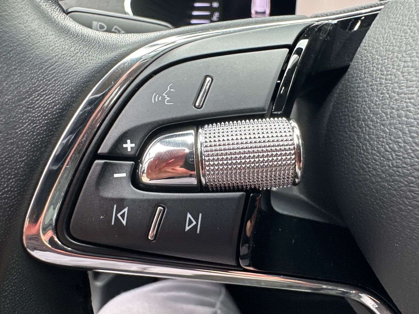 Fahrzeugabbildung SKODA Octavia Combi Style NAV+LED+KAMERA+AHK+ACC+17ZO