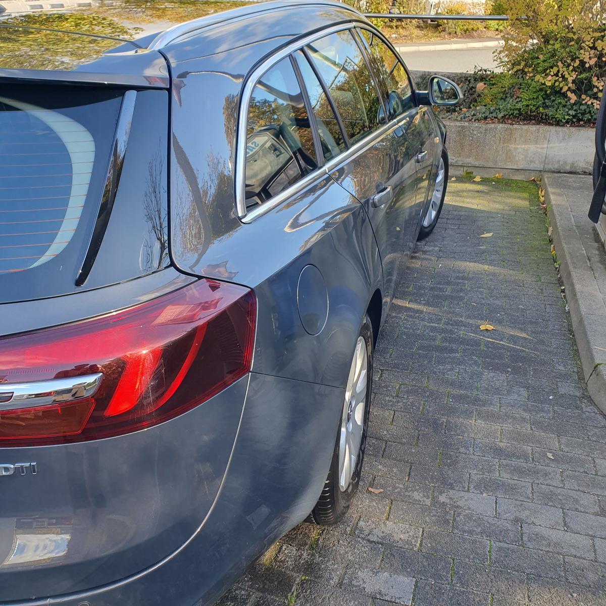 Opel Insignia 2014 — interior