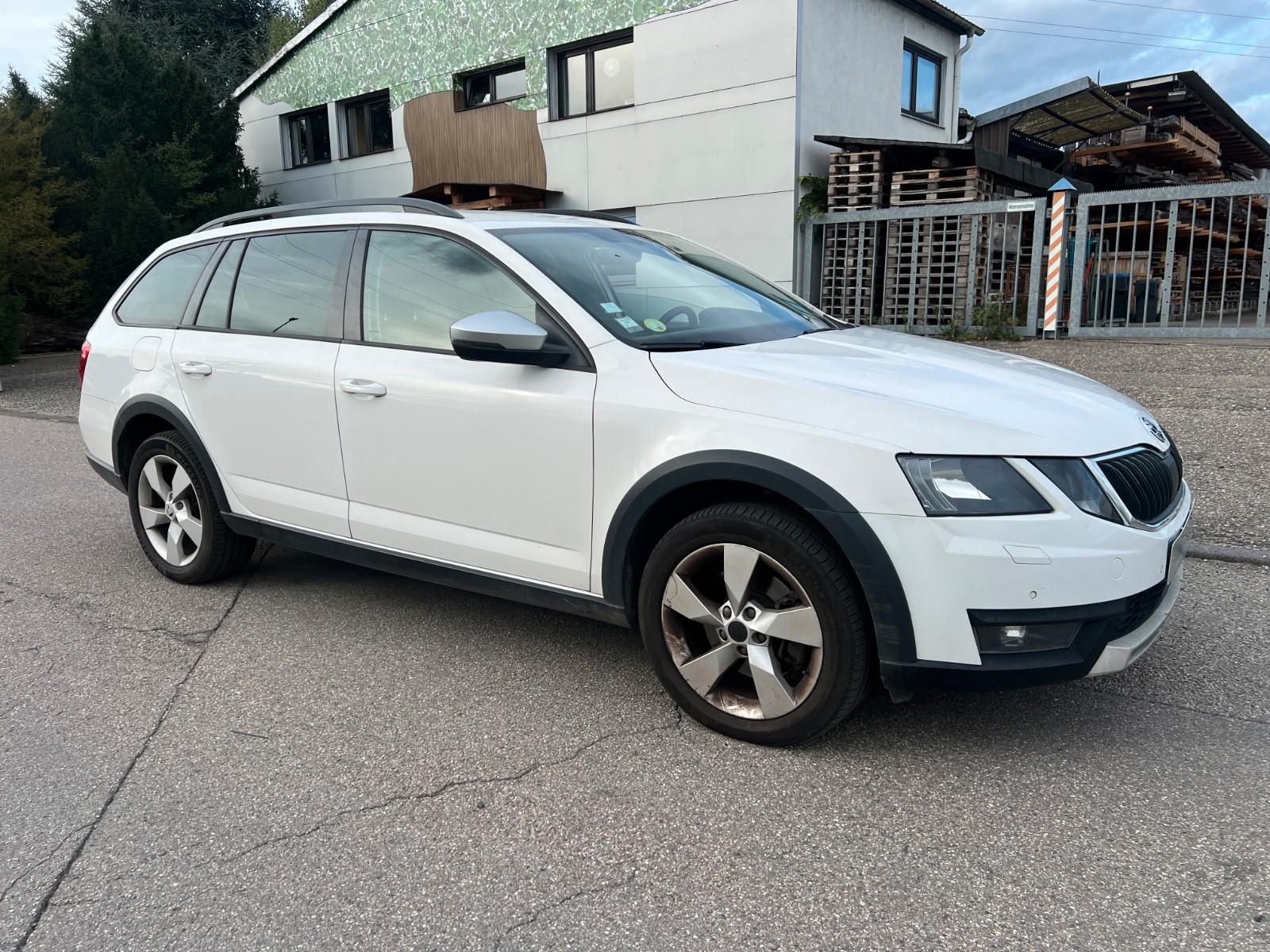 Skoda Octavia *Scout*DSG* 4x4 *2.0 TDI* 135kW*