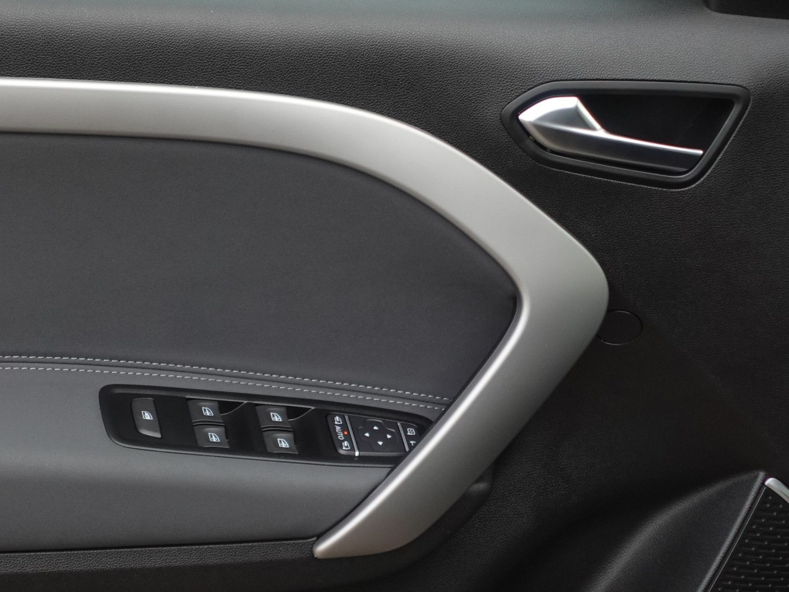 Fahrzeugabbildung Mercedes-Benz T 180 Aut. Progressive AHK MBUX Kamera Premium