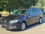 Volkswagen Sharan 2.0 TDI Highline *Kamera*Xenon*Alcantara* - Volkswagen Sharan in Wiesbaden