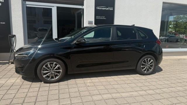 Hyundai i 30 1.5 T-GDi A/T Advantage