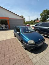 Renault Clio  1.4 benzin tuv 04/27 - Renault Clio aus 1999: 1.2