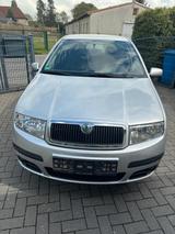 Skoda Fabia Combi 1.2 12V Classic Classic - Skoda Fabia aus 2005: Kombi