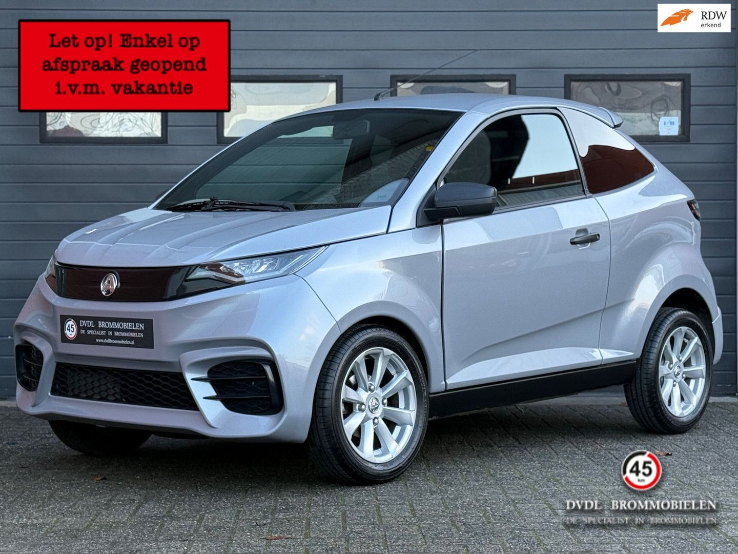 Aixam Coupé Premium Brommobiel 2024 1e eig 22dkm NIEUW