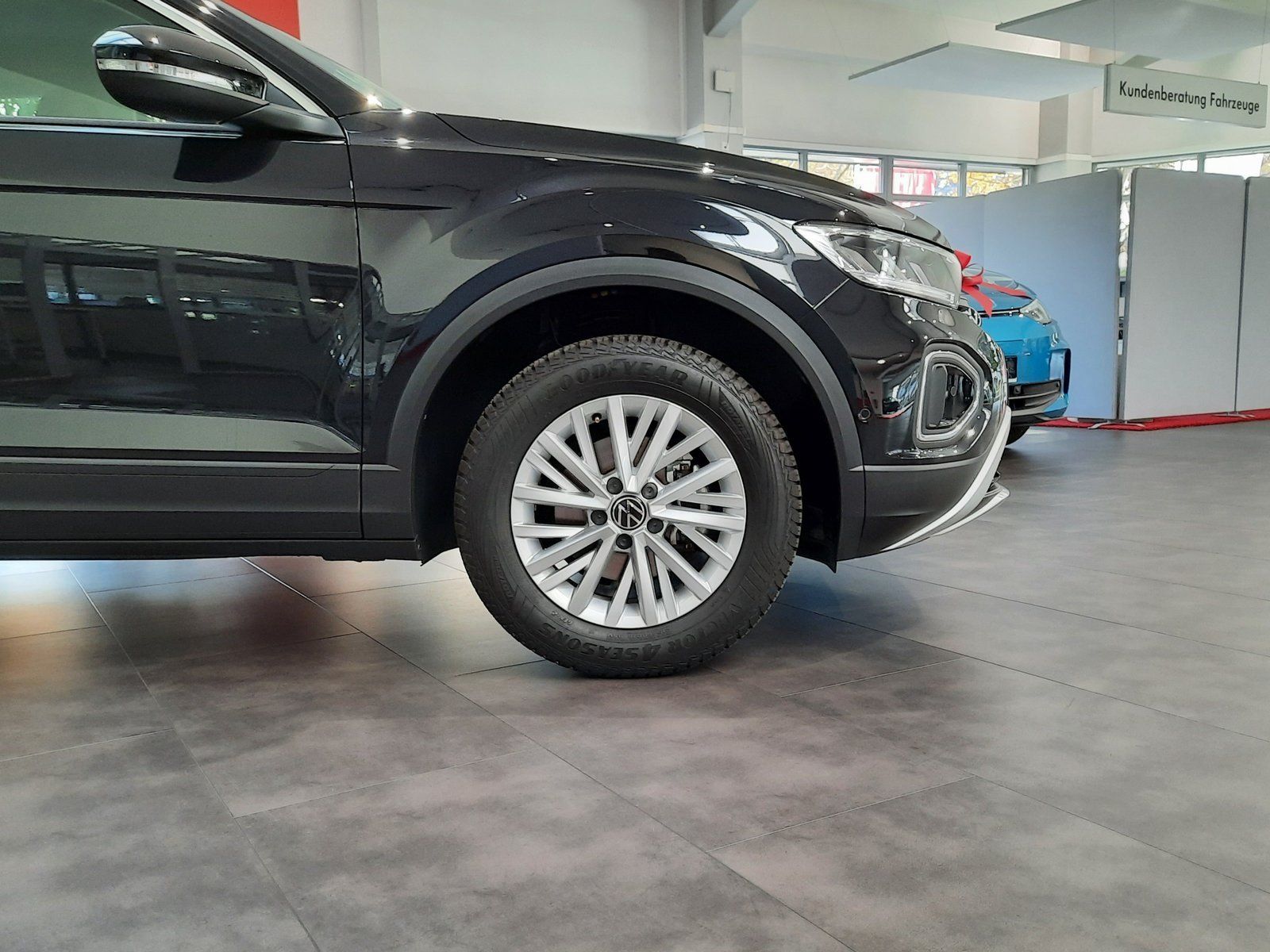 Fahrzeugabbildung Volkswagen T-Roc TSI *Standhzg*AHK*Navi*LED*PDC*ACC*APP*