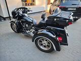 Harley-Davidson Tri Glide Ultra - HARLEY-DAVIDSON TRIKE
