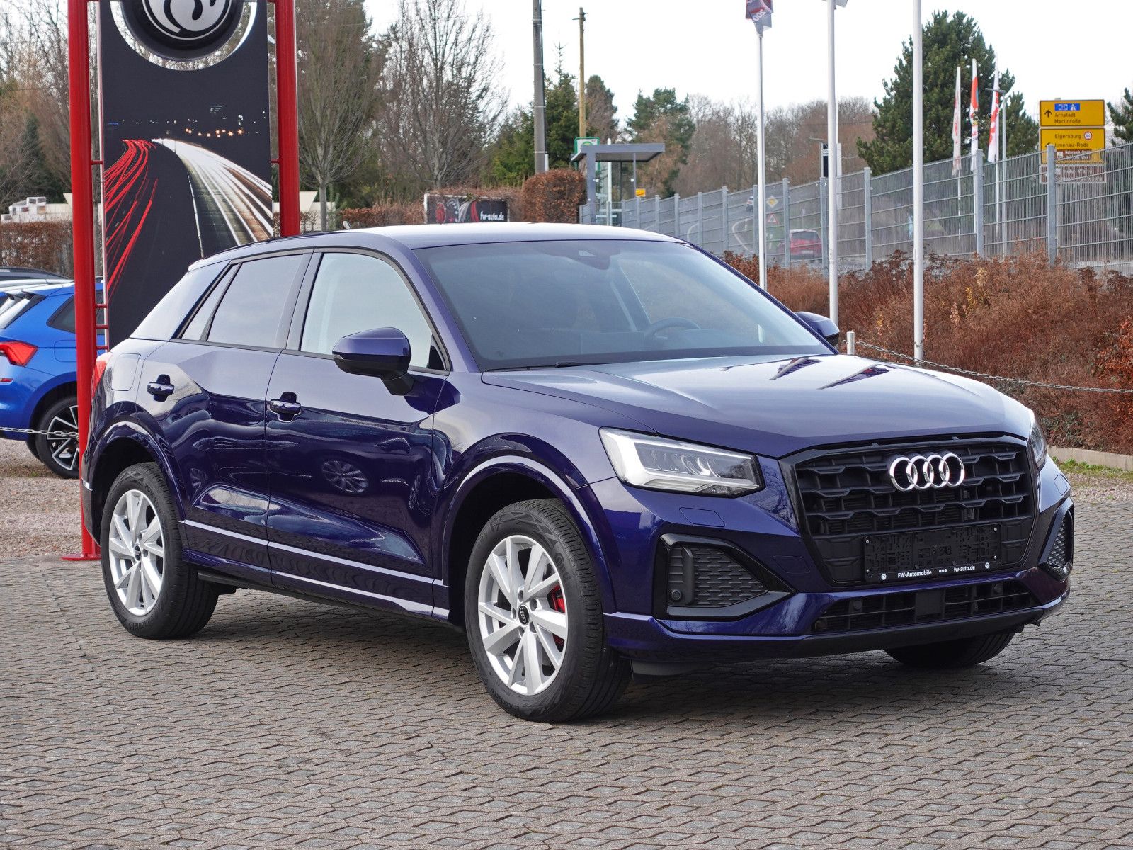 Fahrzeugabbildung Audi Q2 35 TFSI S tronic advanced Navi AHK Garantie