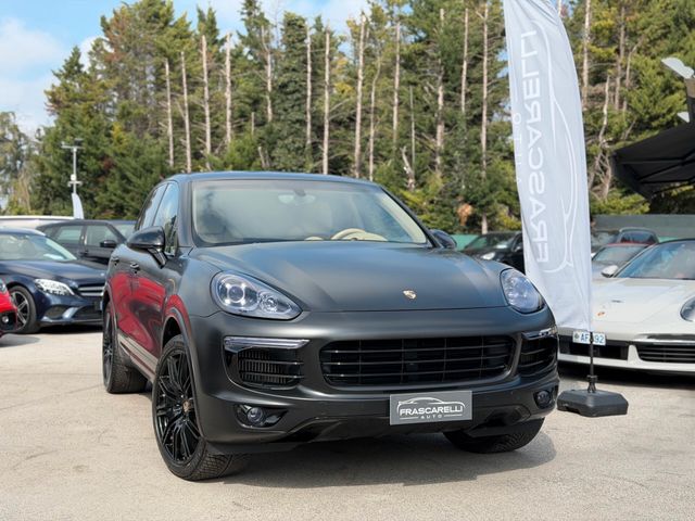 PORSCHE Porsche Cayenne 3.0 Diesel /km doc/navi/pelle/ch