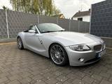 BMW Z4 3.0i  Schalter, M-Sitze + voll, TÜV/Öl neu - BMW Z4 in Düsseldorf