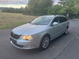 Skoda SUPERB 2.0TDI DSG AMBITION 1HAND TÜVneu TOP