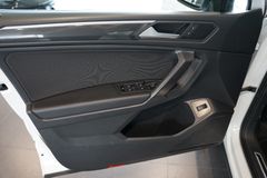 VW Tiguan Allspace 2.0 TDI Highline | R-Line | 20" VW Tiguan Allspace 2.0 TDI Highline | R-Line | 20"