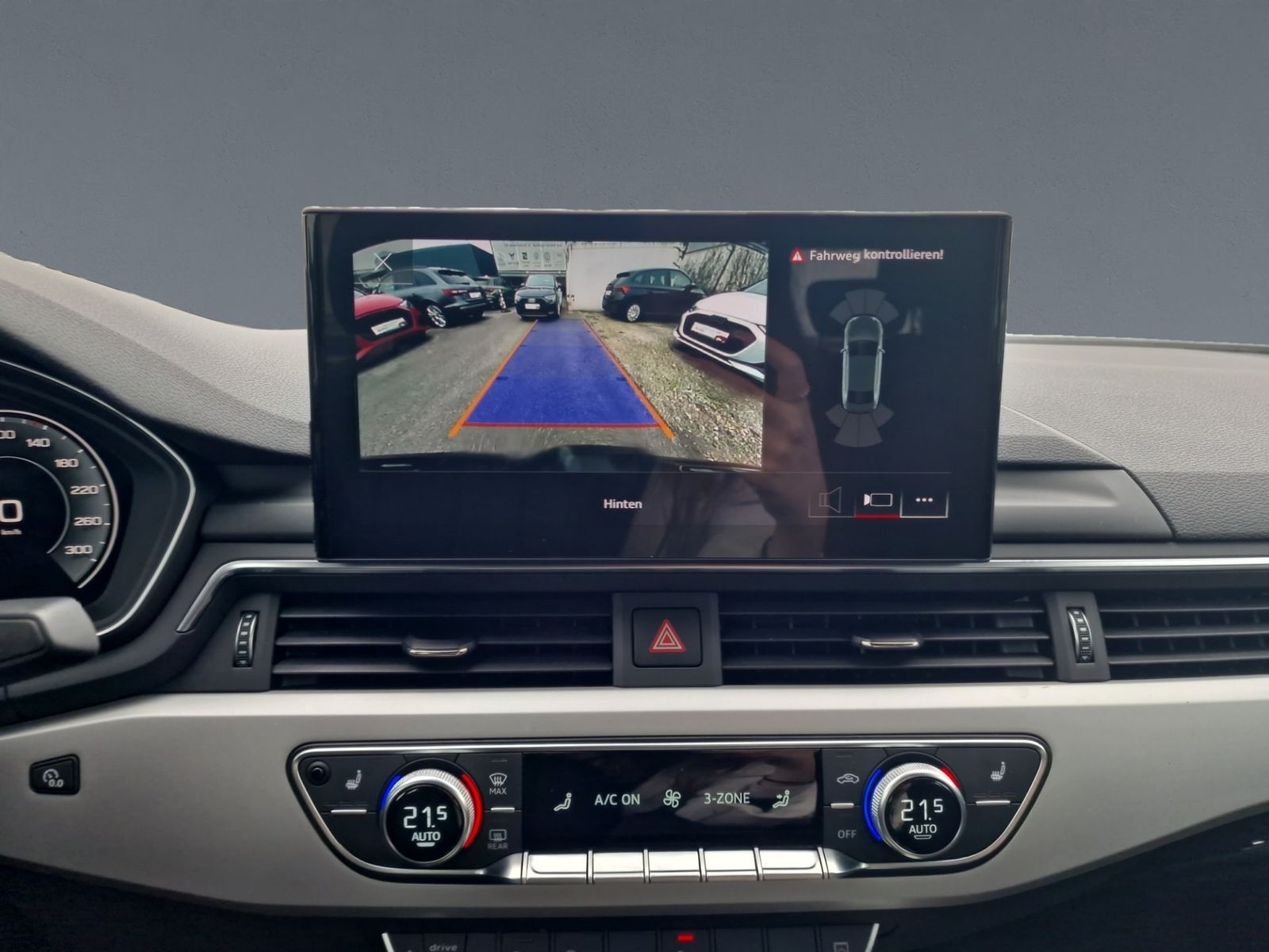 Audi A4 - Bild 13
