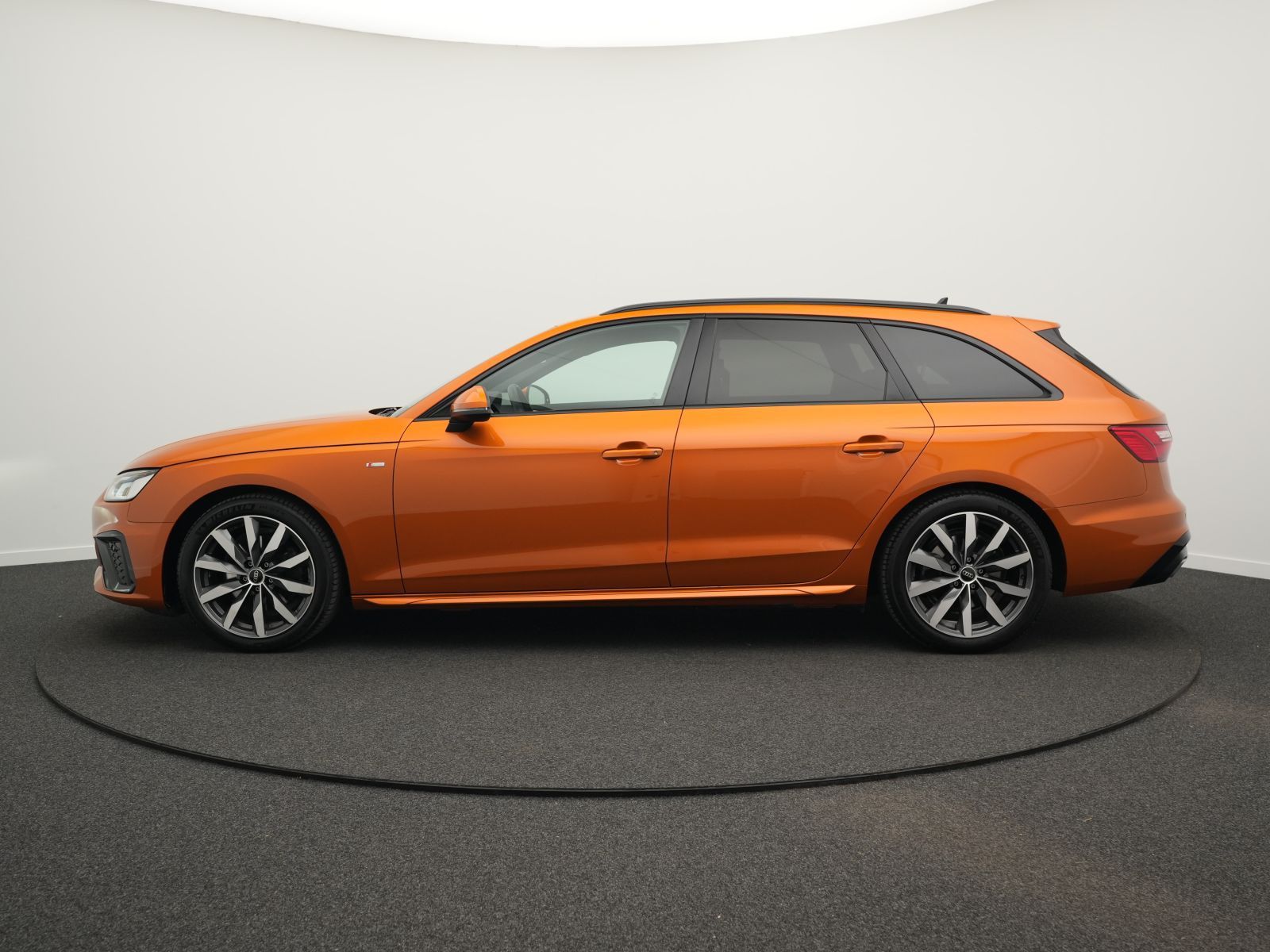 Audi A4 - Bild 11