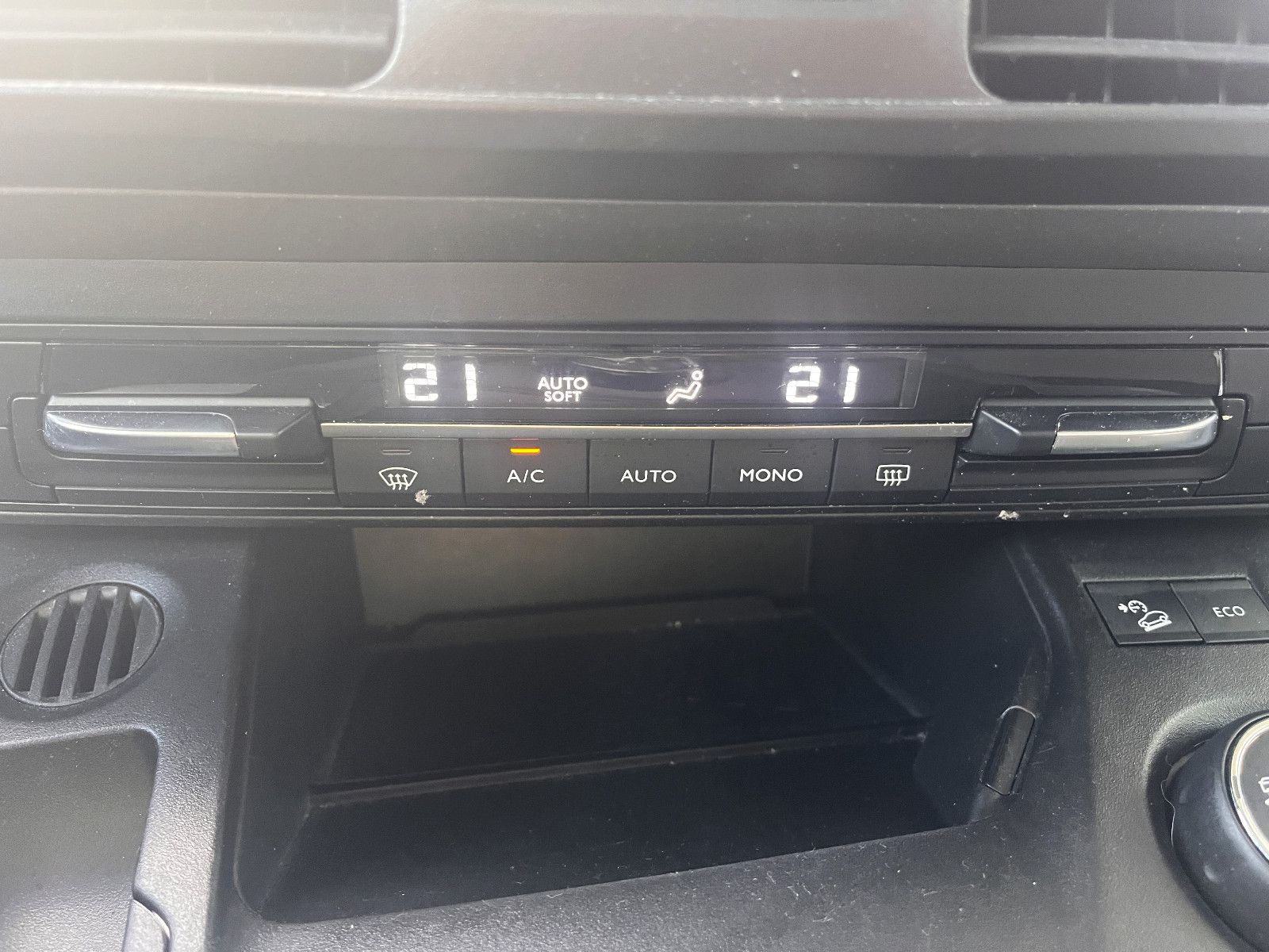 Fahrzeugabbildung Citroën Berlingo Feel M 1.5 Automatik