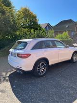 Mercedes-Benz GLC 220 d 4MATIC Autom. ,AHK,AMG,Scheckh., - Mercedes-Benz GLC 220 von privat