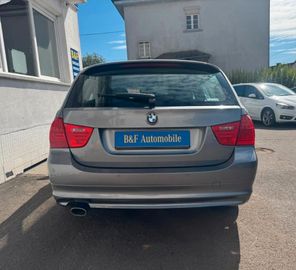 BMW 320 - 4