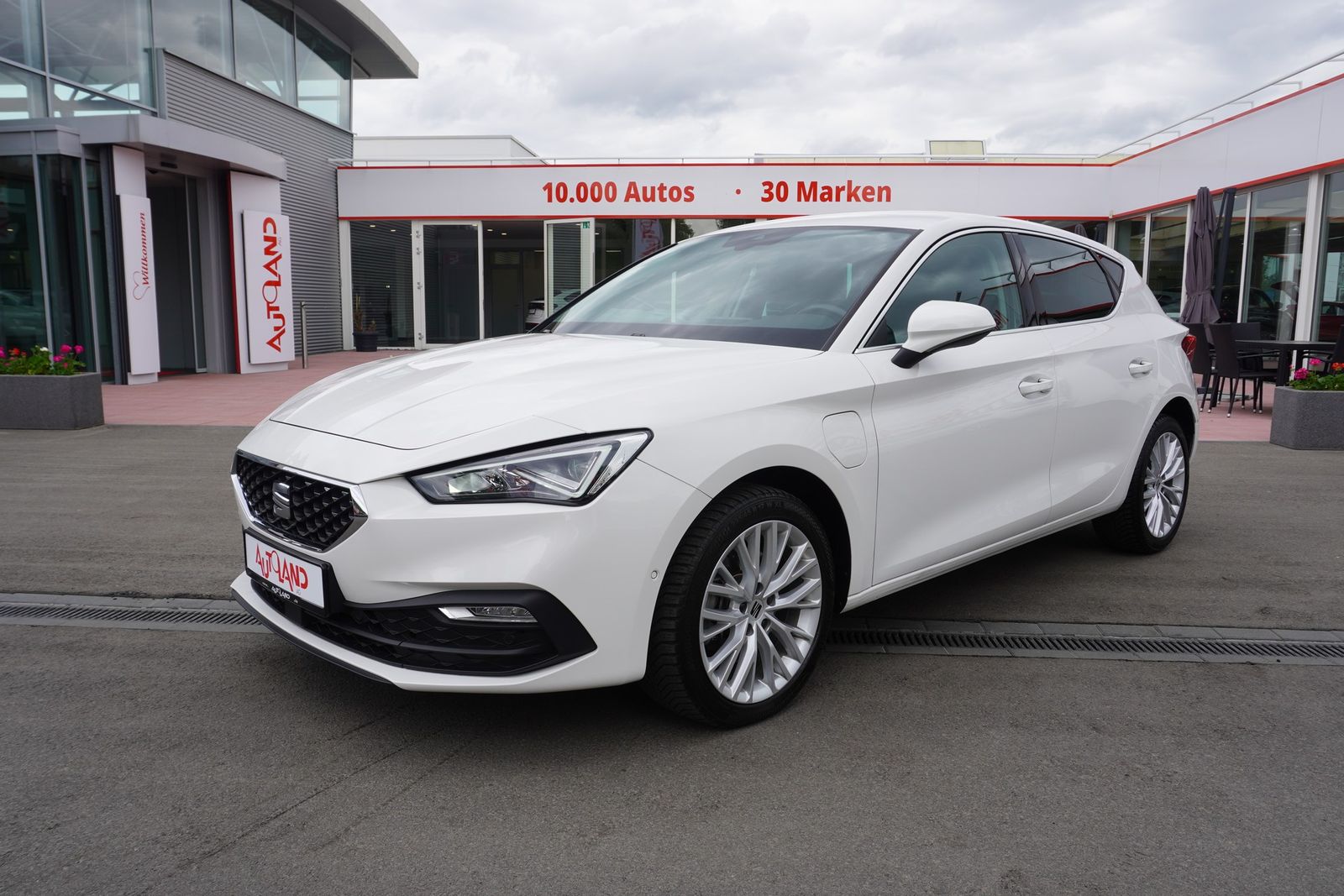 Seat Leon 1.4 e-Hybrid Xcellence DSG LED Navi ACC PDC