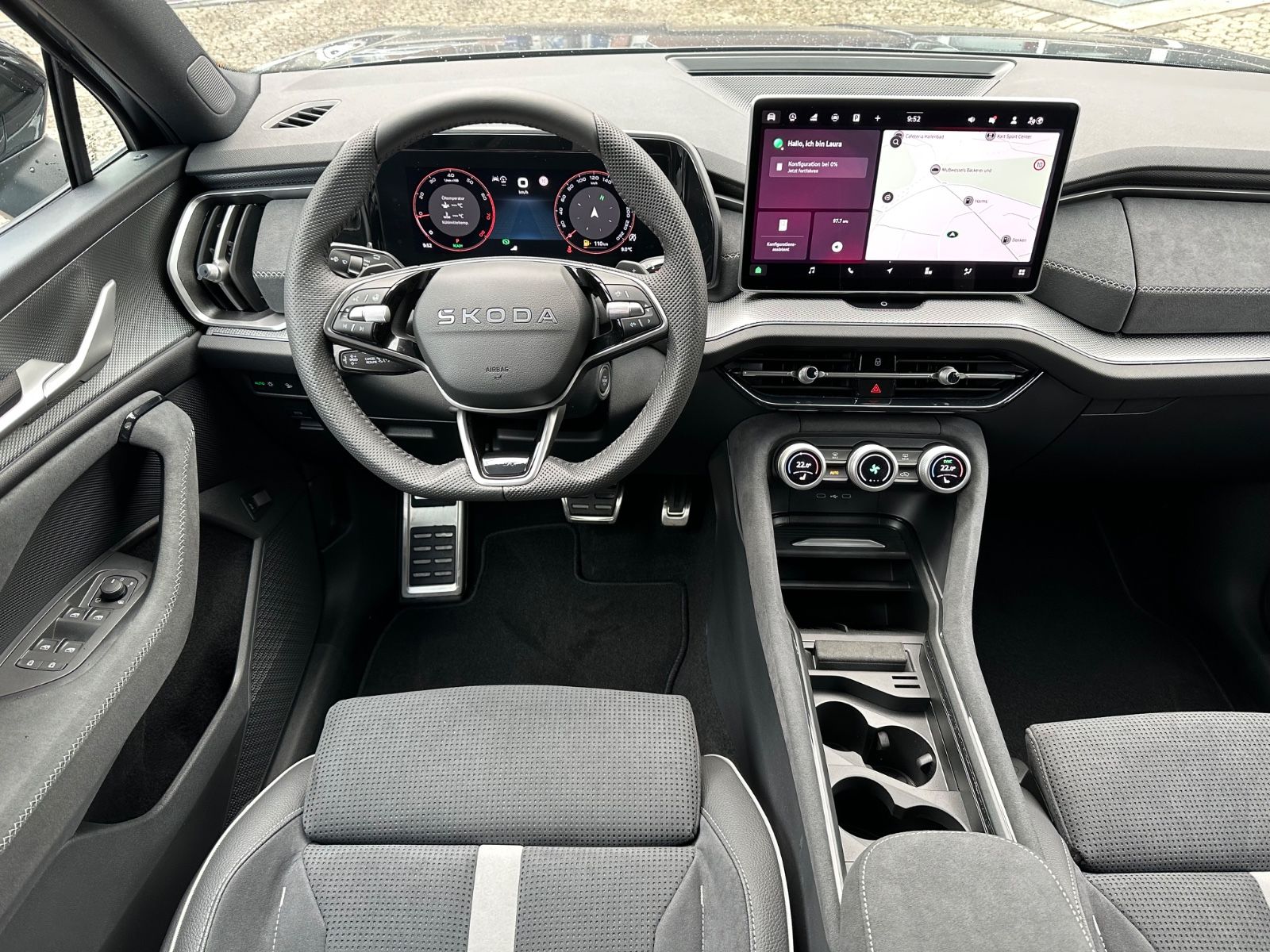 Fahrzeugabbildung SKODA Kodiaq 1.5 TSI Sportline DSG AHK/Matrix/Navi/ACC