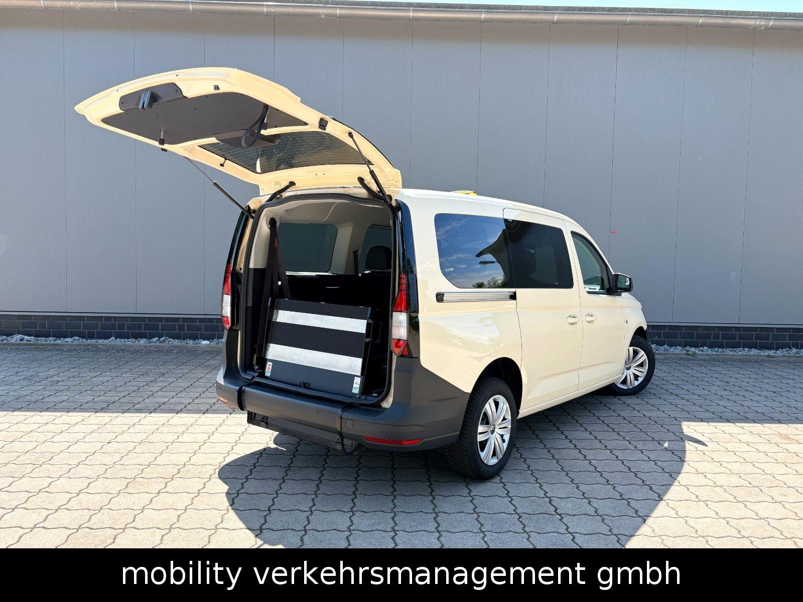 Volkswagen Maxi DSG LED TAXI Rollstuhl ACC Garantie 7-Sitze