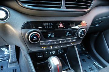 Fahrzeugabbildung Hyundai Tucson 1.6 N-Line 4WD LED ASSISTENZ SAROUND 360°